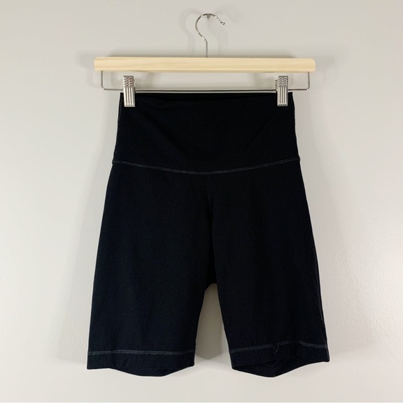 Everlane Womens ReNew The Perform Bike Shorts Size Small S High Rise Athletic - Picture 1 of 9